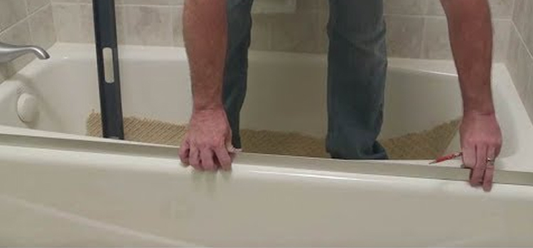 Sliding Shower Door Repair in Lake Magdalene